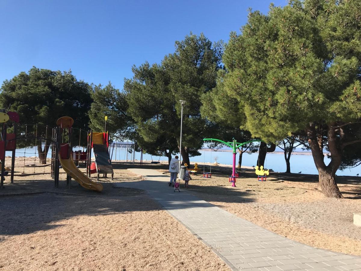 Family Apartments Vesna- 100 M Beach -Center Crikvenica Bagian luar foto
