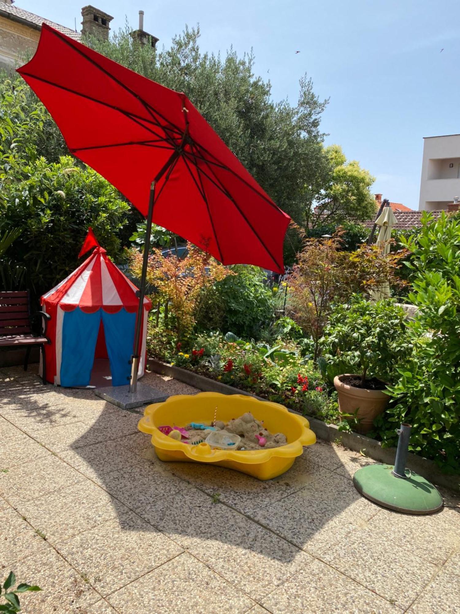 Family Apartments Vesna- 100 M Beach -Center Crikvenica Bagian luar foto
