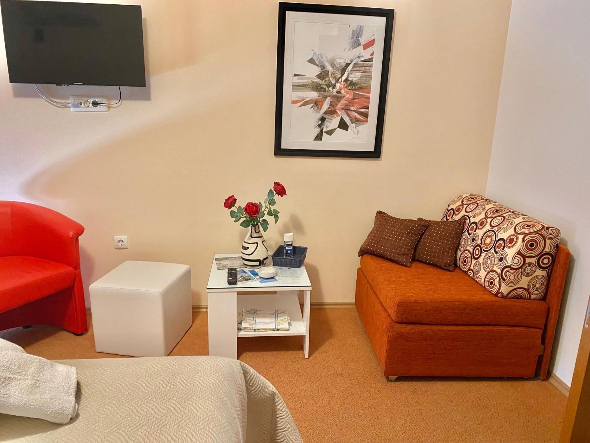 Family Apartments Vesna- 100 M Beach -Center Crikvenica Bagian luar foto