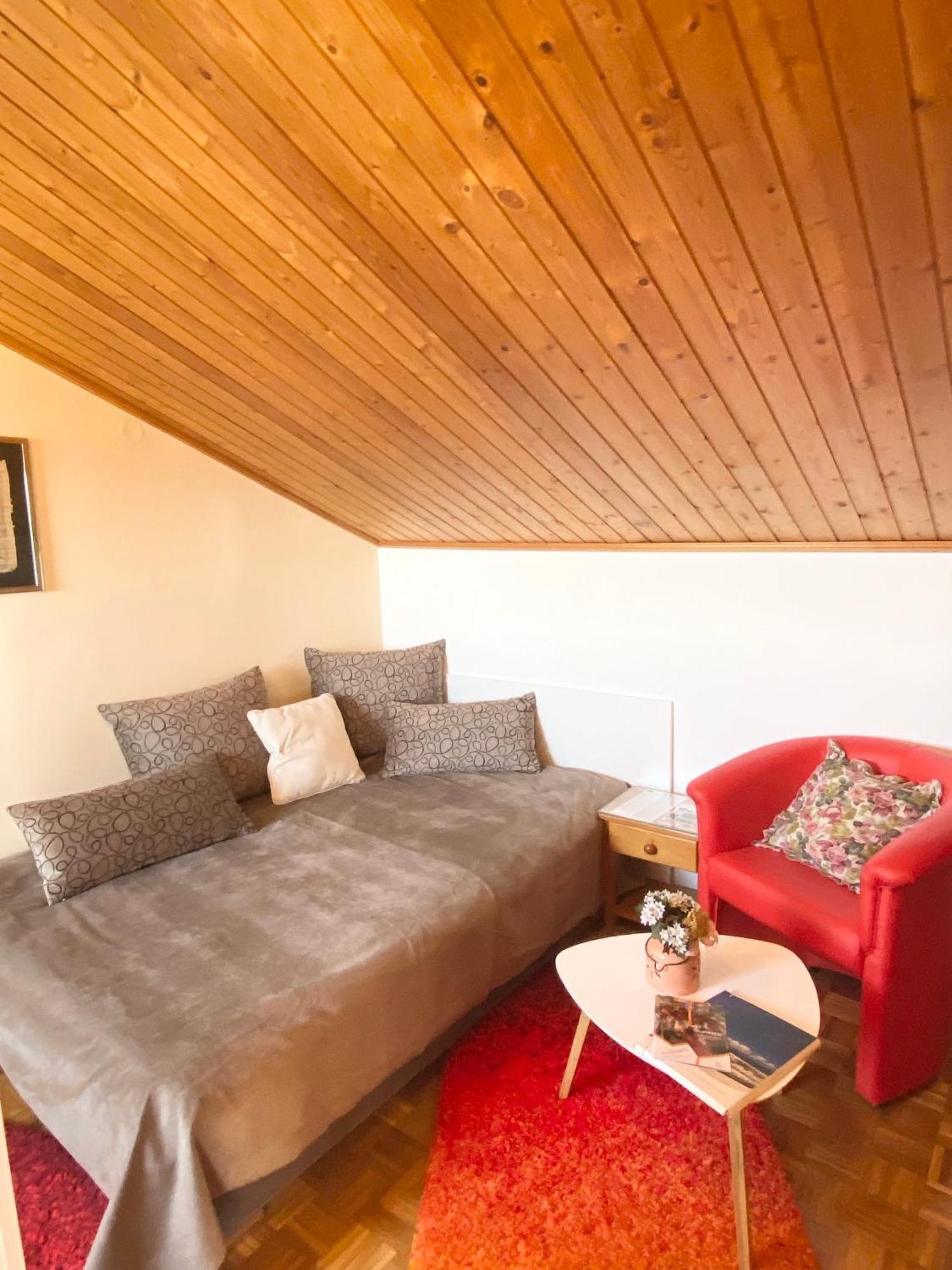 Family Apartments Vesna- 100 M Beach -Center Crikvenica Bagian luar foto