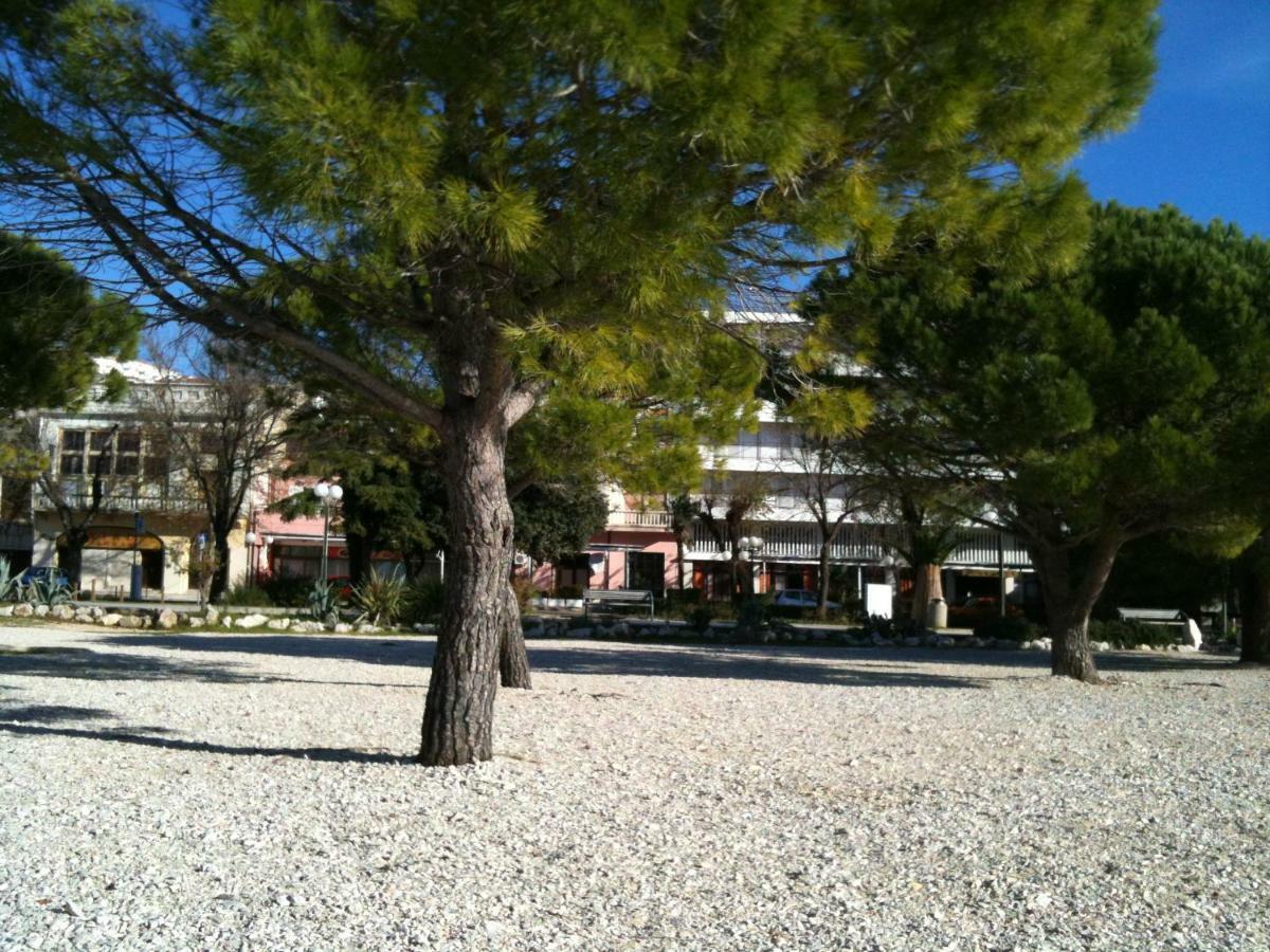 Family Apartments Vesna- 100 M Beach -Center Crikvenica Bagian luar foto