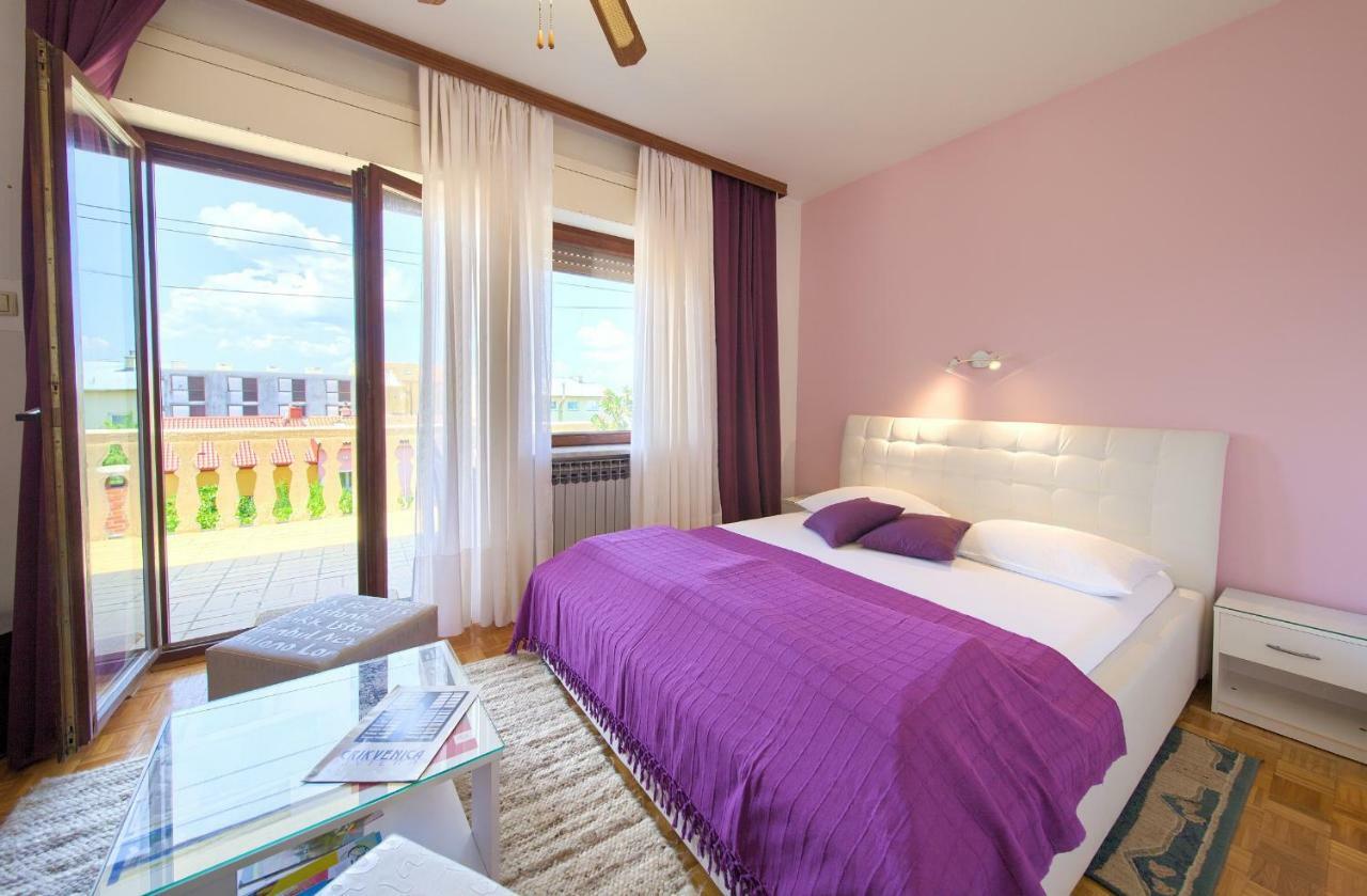 Family Apartments Vesna- 100 M Beach -Center Crikvenica Bagian luar foto